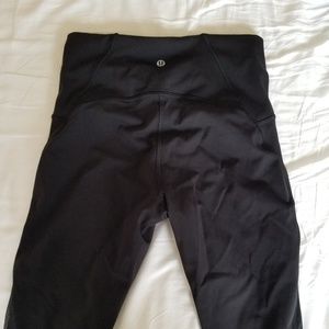 Lululemon black leggings